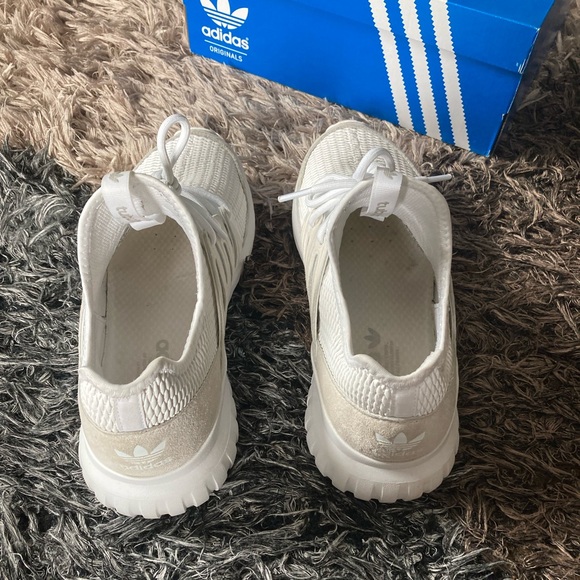 Tubular Radial ‘White’ Size 9.5M - Picture 3 of 10